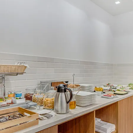 Tulip - Centre Отель