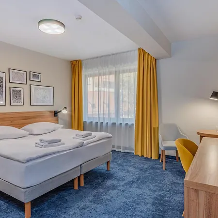 Hotel Tulip - Centre 3*