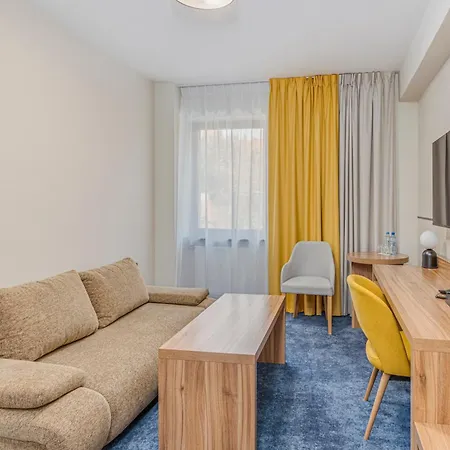 Tulip - Centre Hotel 3*