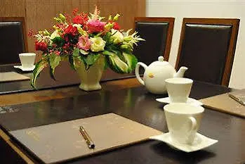 Tulip - Centre ホテル 3*